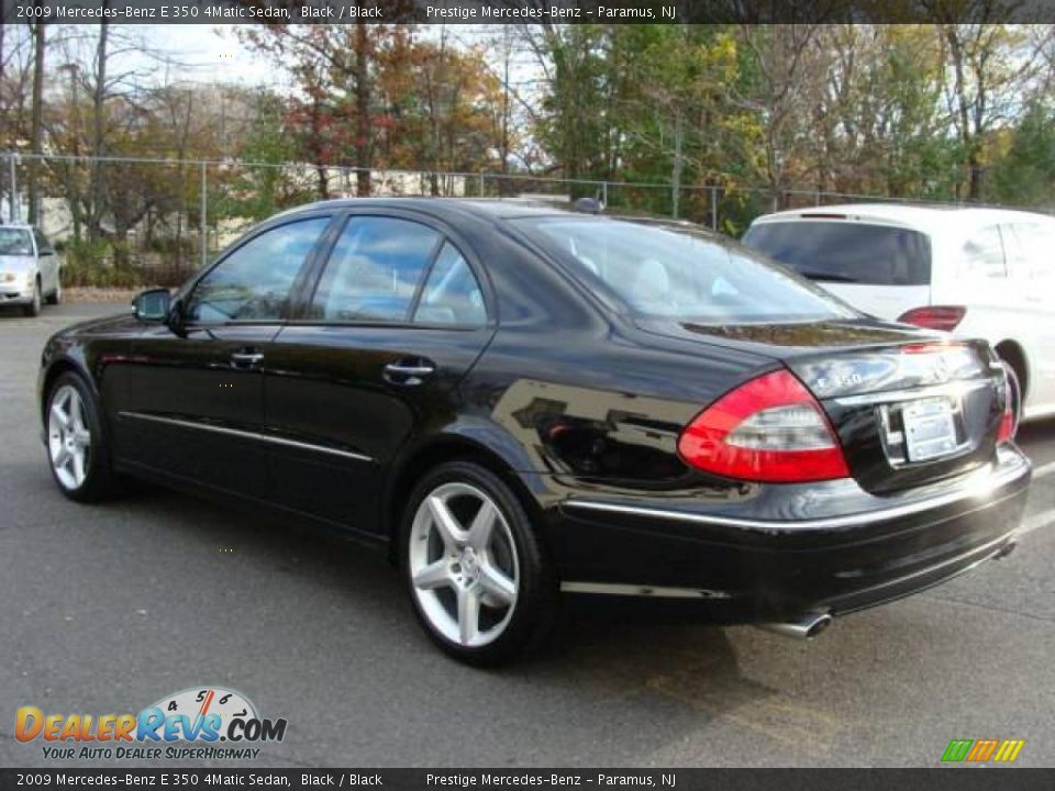 2009 Mercedes-Benz E 350 4Matic Sedan Black / Black Photo #6