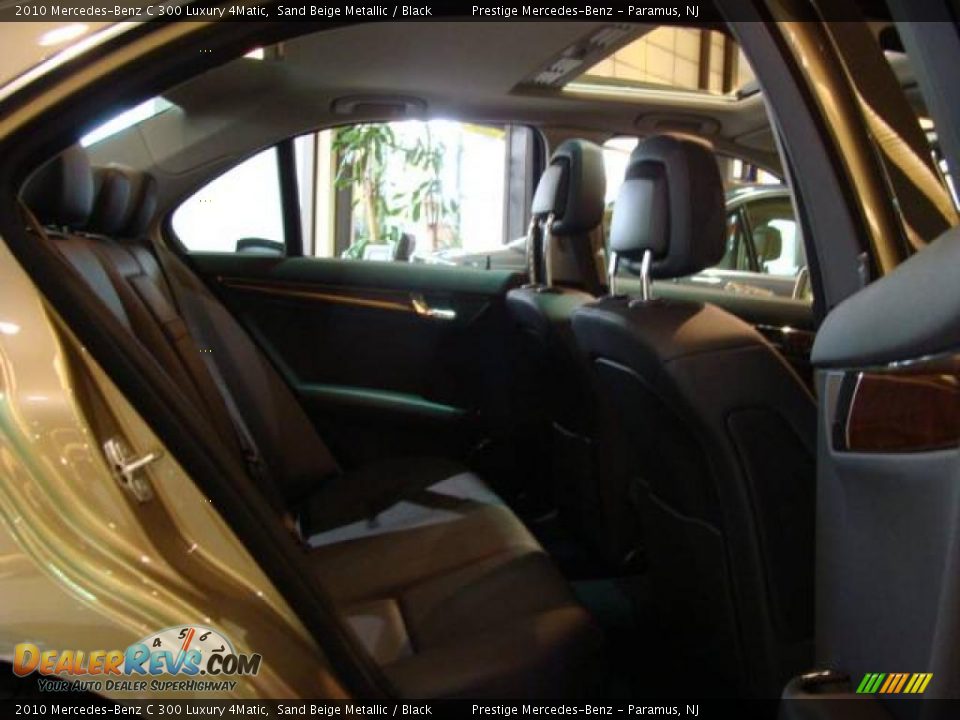 2010 Mercedes-Benz C 300 Luxury 4Matic Sand Beige Metallic / Black Photo #13