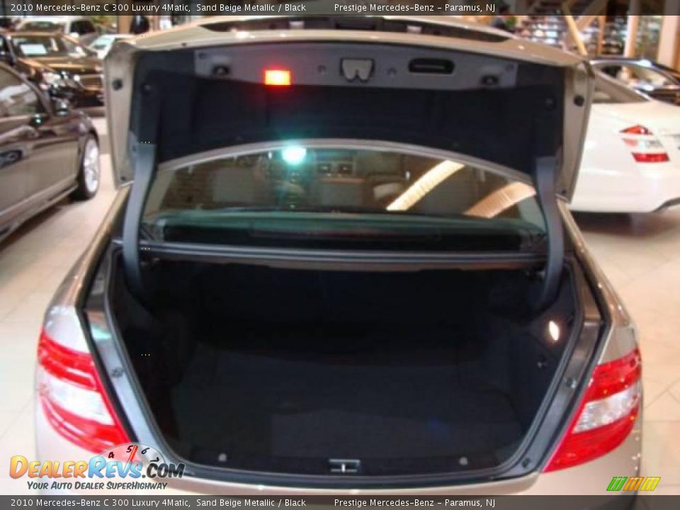 2010 Mercedes-Benz C 300 Luxury 4Matic Sand Beige Metallic / Black Photo #14