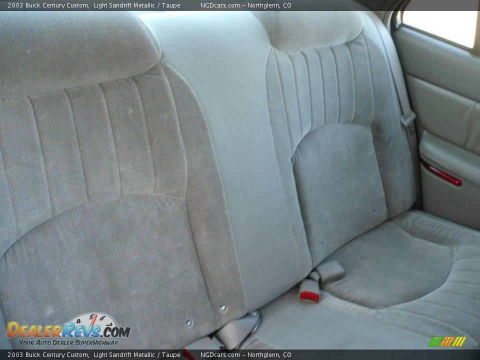 2003 Buick Century Custom Light Sandrift Metallic / Taupe Photo #9