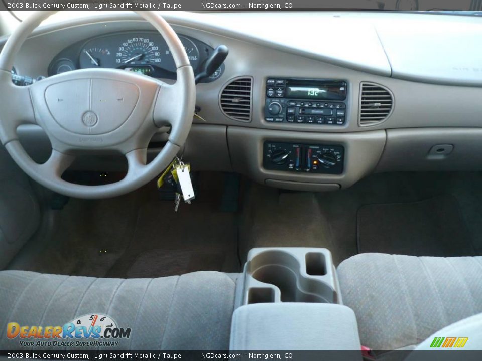 2003 Buick Century Custom Light Sandrift Metallic / Taupe Photo #10