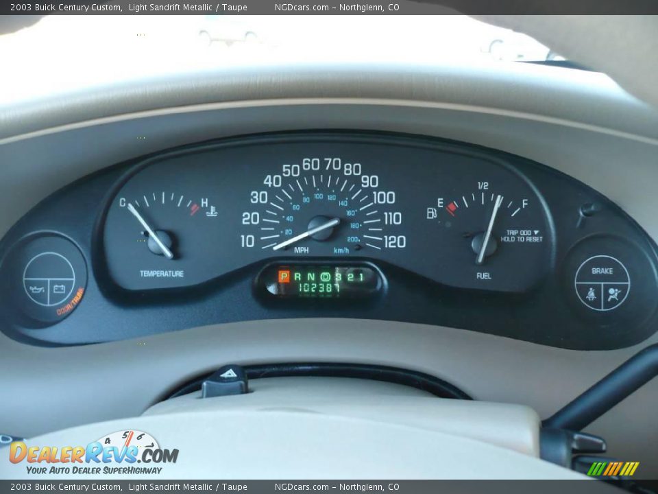 2003 Buick Century Custom Light Sandrift Metallic / Taupe Photo #11