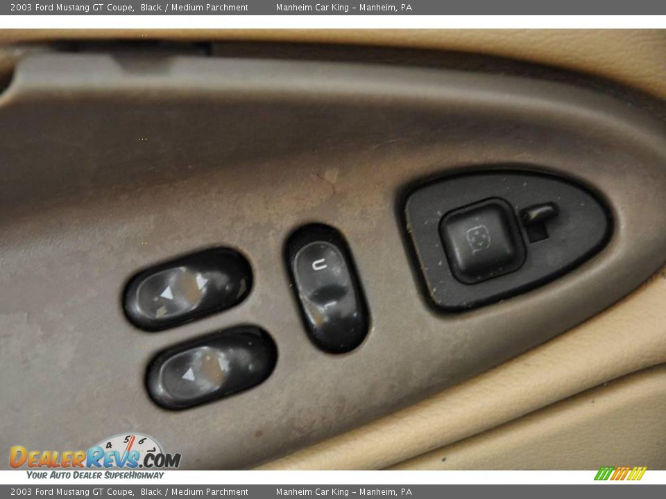 2003 Ford Mustang GT Coupe Black / Medium Parchment Photo #12