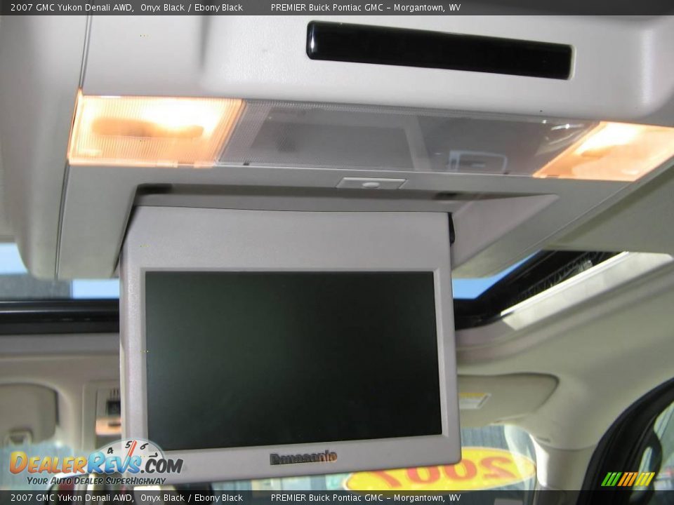 2007 GMC Yukon Denali AWD Onyx Black / Ebony Black Photo #13