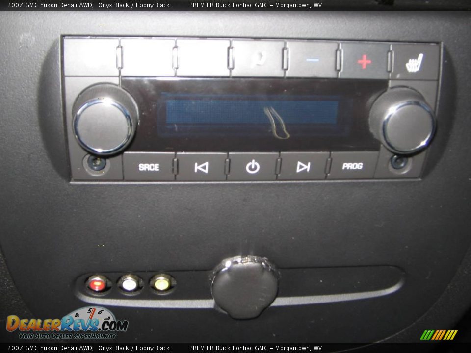 2007 GMC Yukon Denali AWD Onyx Black / Ebony Black Photo #14