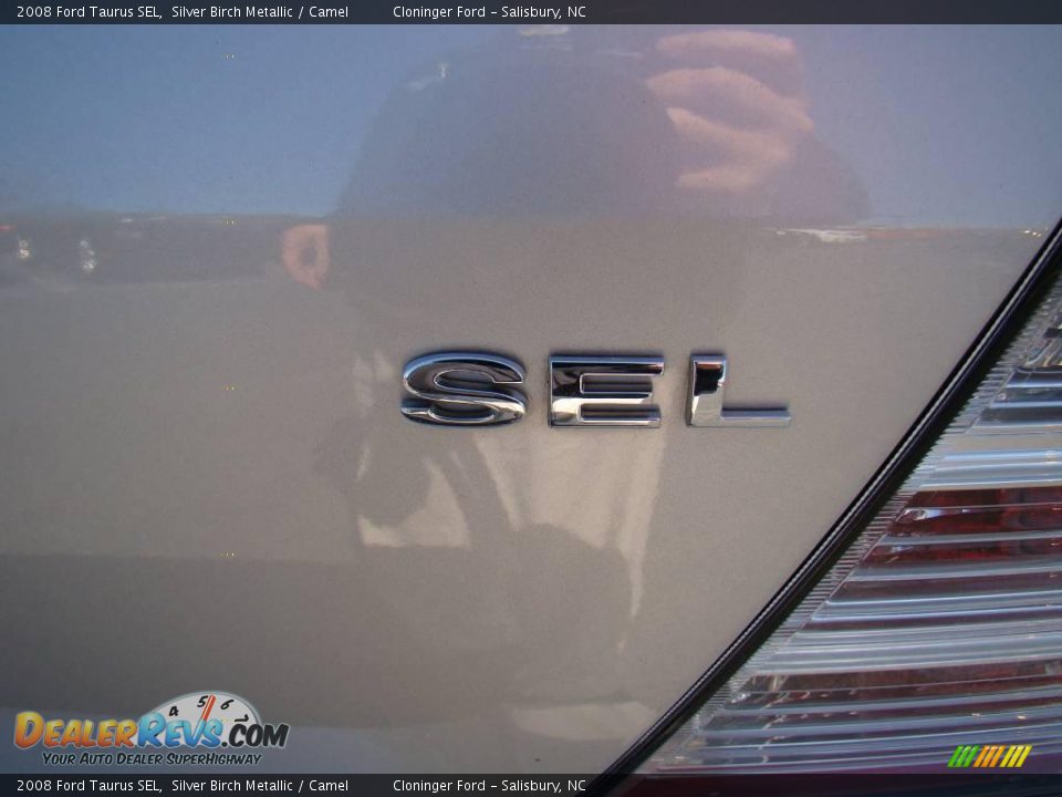 2008 Ford Taurus SEL Silver Birch Metallic / Camel Photo #14