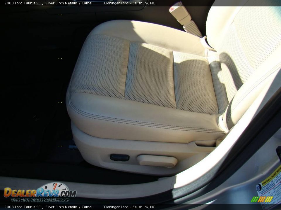 2008 Ford Taurus SEL Silver Birch Metallic / Camel Photo #16