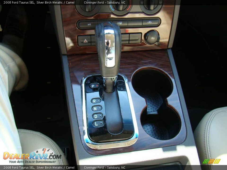 2008 Ford Taurus SEL Silver Birch Metallic / Camel Photo #21