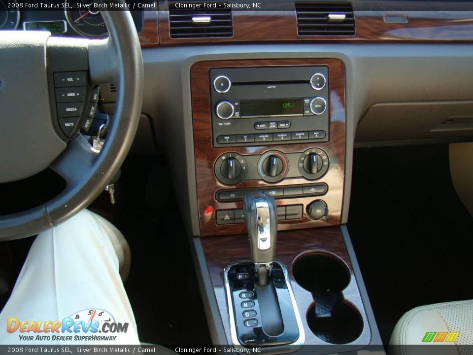 2008 Ford Taurus SEL Silver Birch Metallic / Camel Photo #22