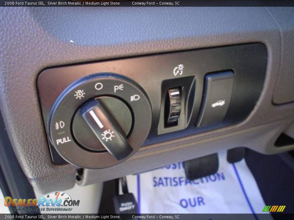 2008 Ford Taurus SEL Silver Birch Metallic / Medium Light Stone Photo #23