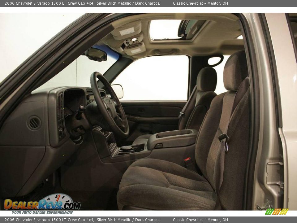 2006 Chevrolet Silverado 1500 LT Crew Cab 4x4 Silver Birch Metallic / Dark Charcoal Photo #8