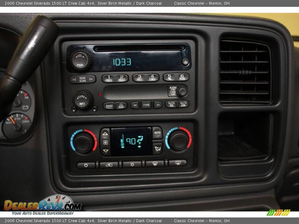 2006 Chevrolet Silverado 1500 LT Crew Cab 4x4 Silver Birch Metallic / Dark Charcoal Photo #13