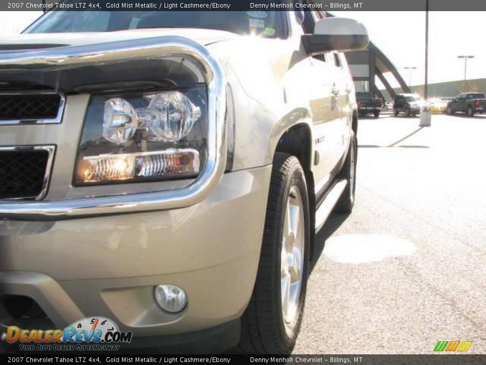 2007 Chevrolet Tahoe LTZ 4x4 Gold Mist Metallic / Light Cashmere/Ebony Photo #4