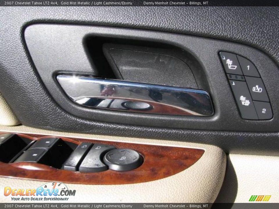 2007 Chevrolet Tahoe LTZ 4x4 Gold Mist Metallic / Light Cashmere/Ebony Photo #19