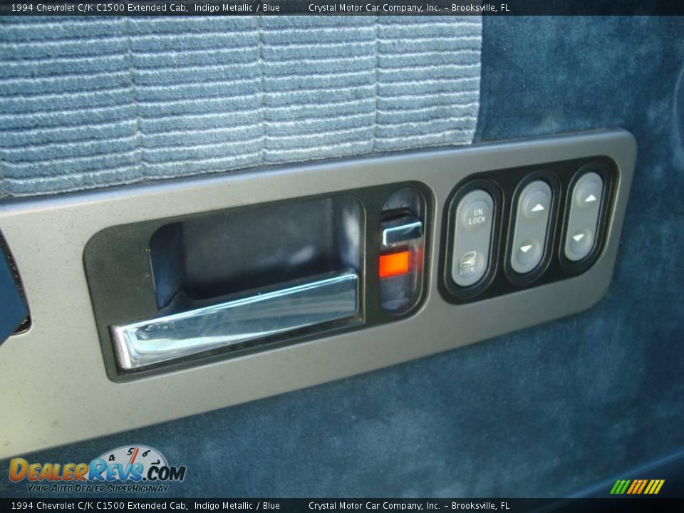 1994 Chevrolet C/K C1500 Extended Cab Indigo Metallic / Blue Photo #6