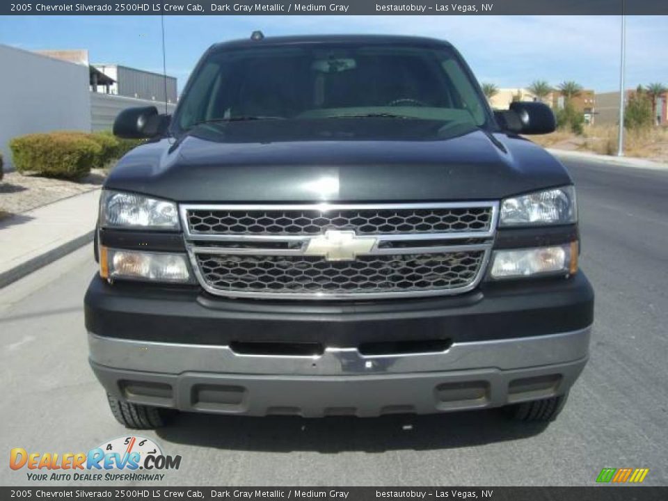 2005 Chevrolet Silverado 2500HD LS Crew Cab Dark Gray Metallic / Medium Gray Photo #5