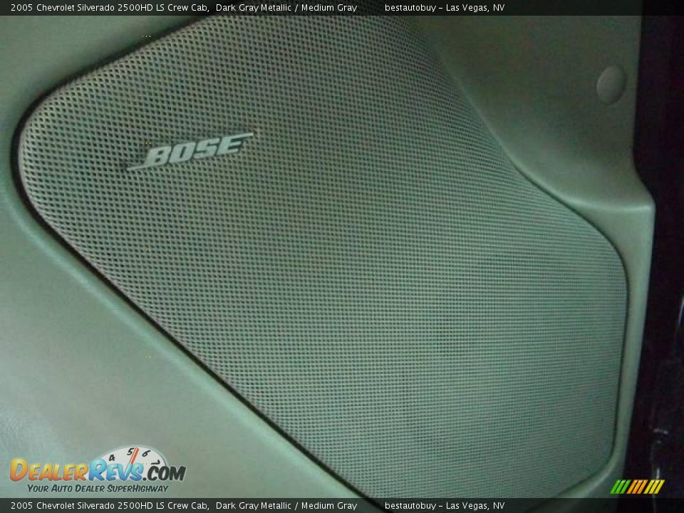2005 Chevrolet Silverado 2500HD LS Crew Cab Dark Gray Metallic / Medium Gray Photo #35