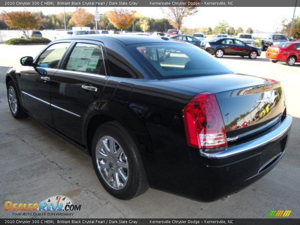 2010 Chrysler 300 C HEMI Brilliant Black Crystal Pearl / Dark Slate Gray Photo #4