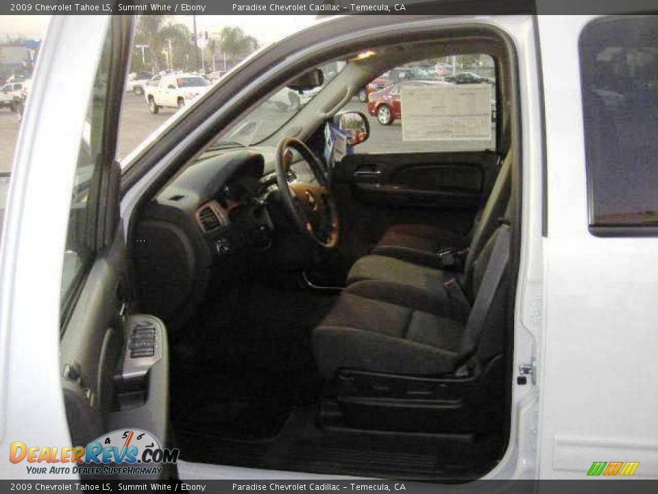 2009 Chevrolet Tahoe LS Summit White / Ebony Photo #14