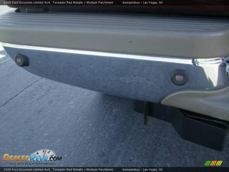2000 Ford Excursion Limited 4x4 Toreador Red Metallic / Medium Parchment Photo #17
