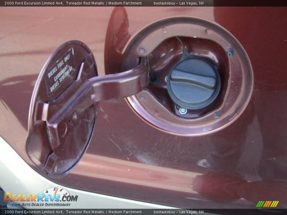 2000 Ford Excursion Limited 4x4 Toreador Red Metallic / Medium Parchment Photo #25