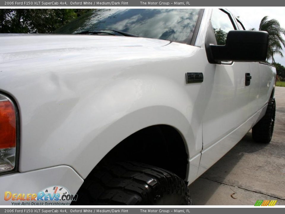 2006 Ford F150 XLT SuperCab 4x4 Oxford White / Medium/Dark Flint Photo #19