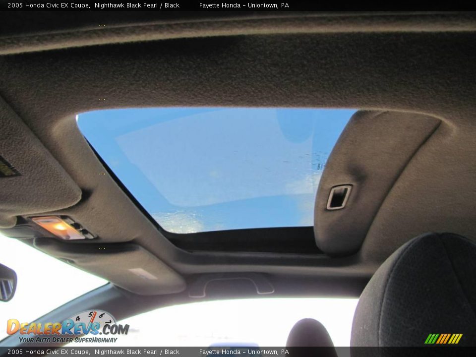 2005 Honda Civic EX Coupe Nighthawk Black Pearl / Black Photo #18