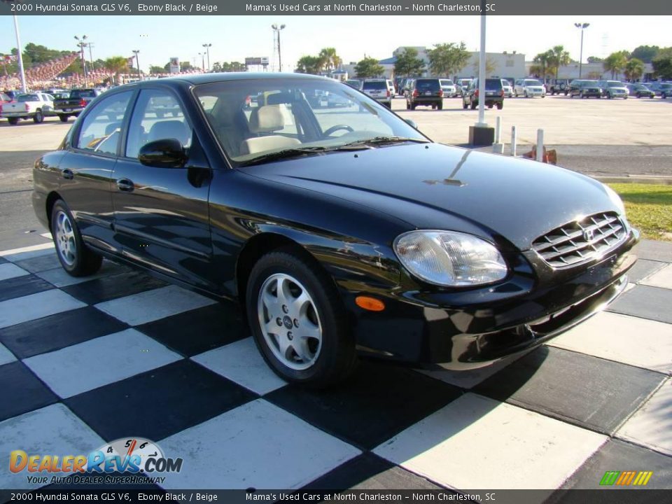 2000 Hyundai Sonata GLS V6 Ebony Black / Beige Photo #5
