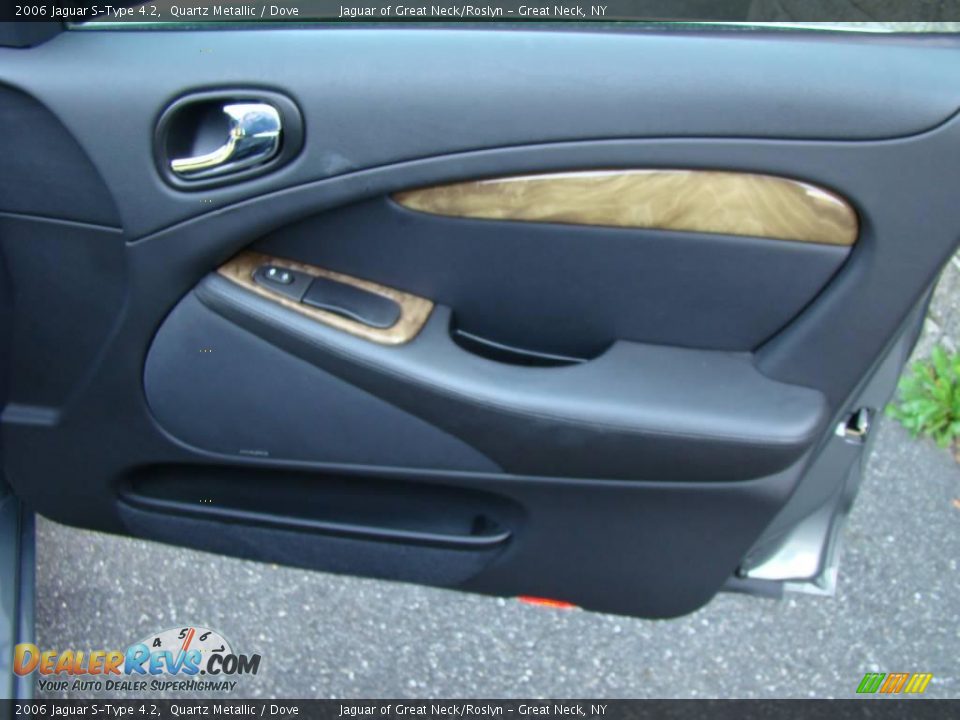2006 Jaguar S-Type 4.2 Quartz Metallic / Dove Photo #18