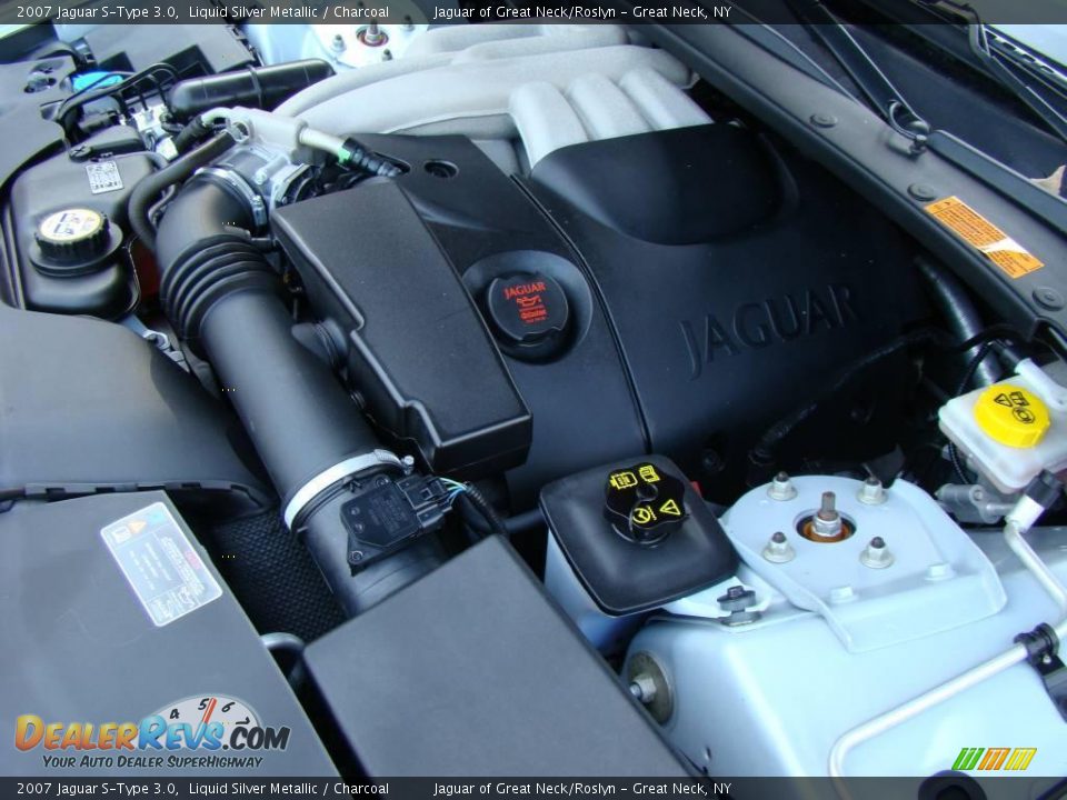 2007 Jaguar S-Type 3.0 Liquid Silver Metallic / Charcoal Photo #24