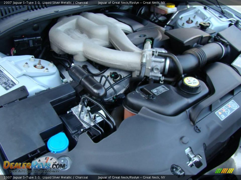 2007 Jaguar S-Type 3.0 Liquid Silver Metallic / Charcoal Photo #25