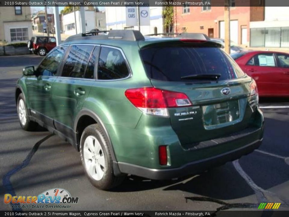 2010 Subaru Outback 2.5i Premium Wagon Cypress Green Pearl / Warm Ivory Photo #3