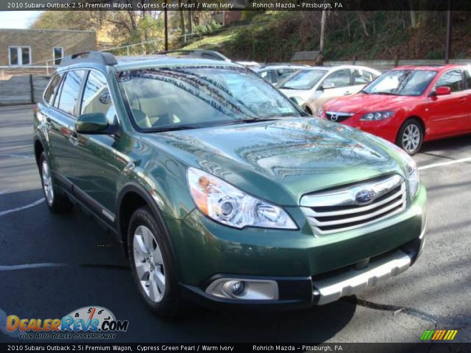 2010 Subaru Outback 2.5i Premium Wagon Cypress Green Pearl / Warm Ivory Photo #7