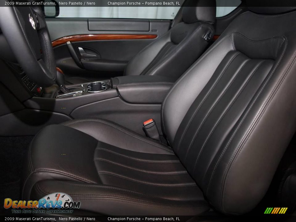 Nero Interior - 2009 Maserati GranTurismo  Photo #15