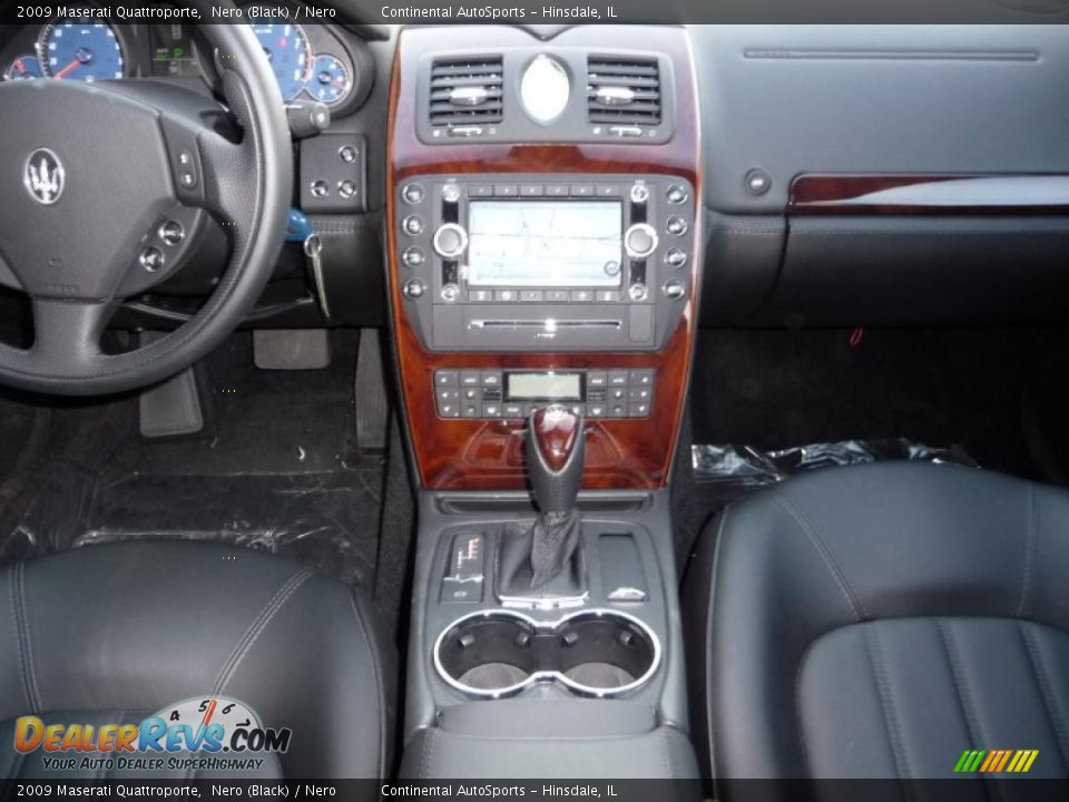 2009 Maserati Quattroporte Nero (Black) / Nero Photo #17