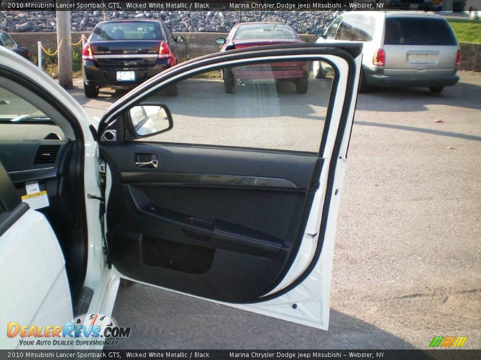 2010 Mitsubishi Lancer Sportback GTS Wicked White Metallic / Black Photo #23