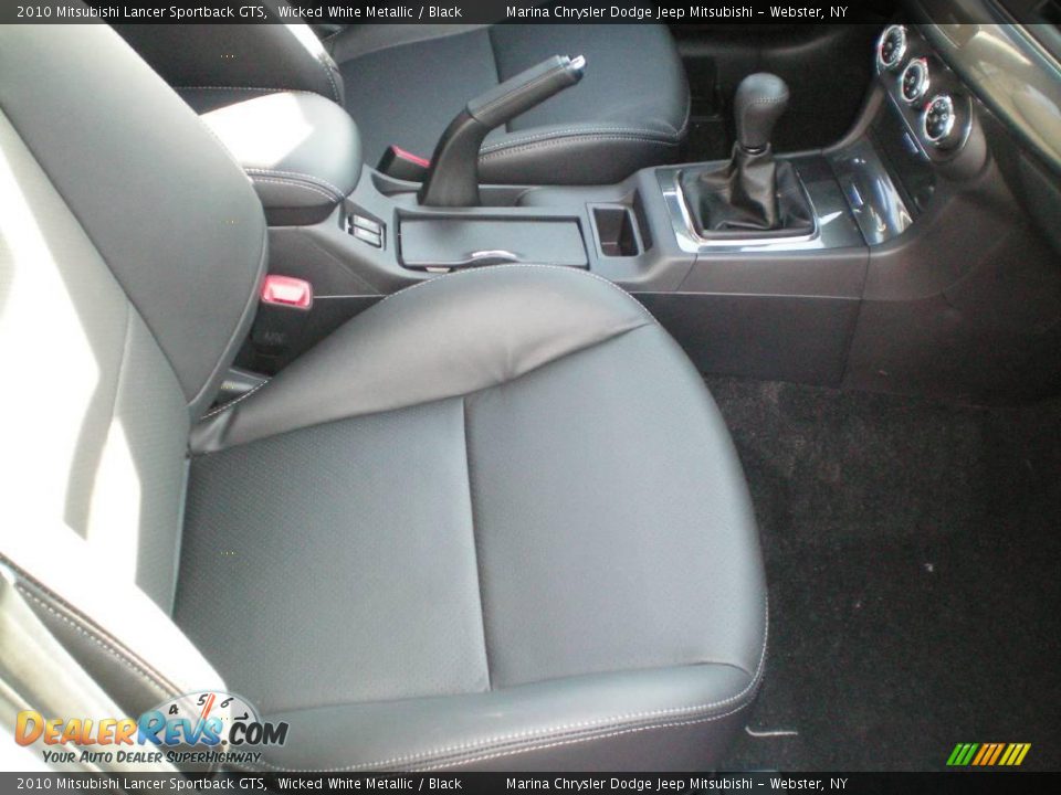 2010 Mitsubishi Lancer Sportback GTS Wicked White Metallic / Black Photo #24