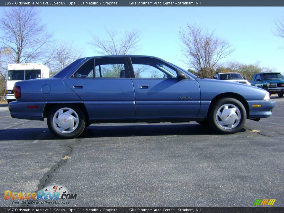 1997 Oldsmobile Achieva SL Sedan Opal Blue Metallic / Graphite Photo #8