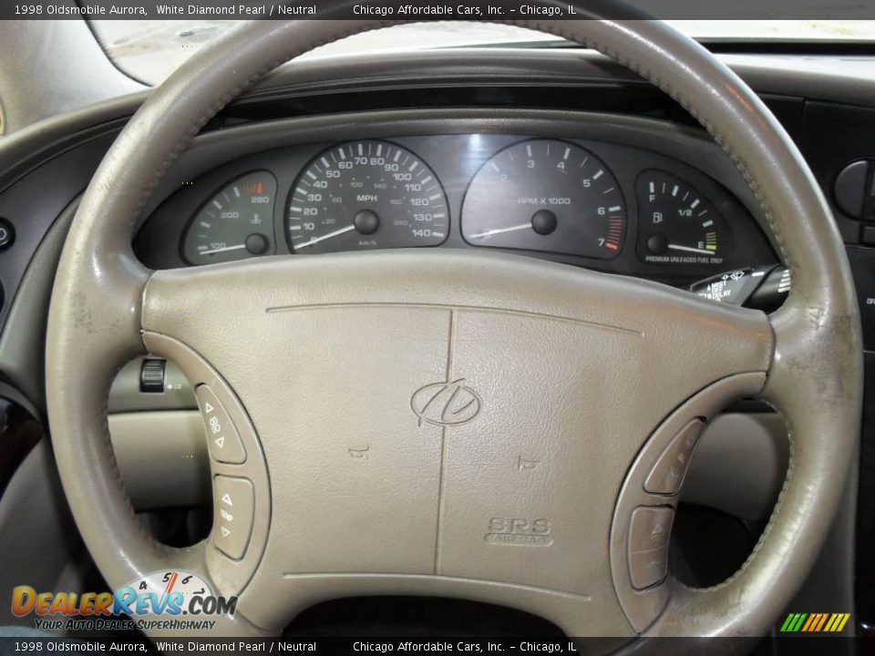 1998 Oldsmobile Aurora White Diamond Pearl / Neutral Photo #15