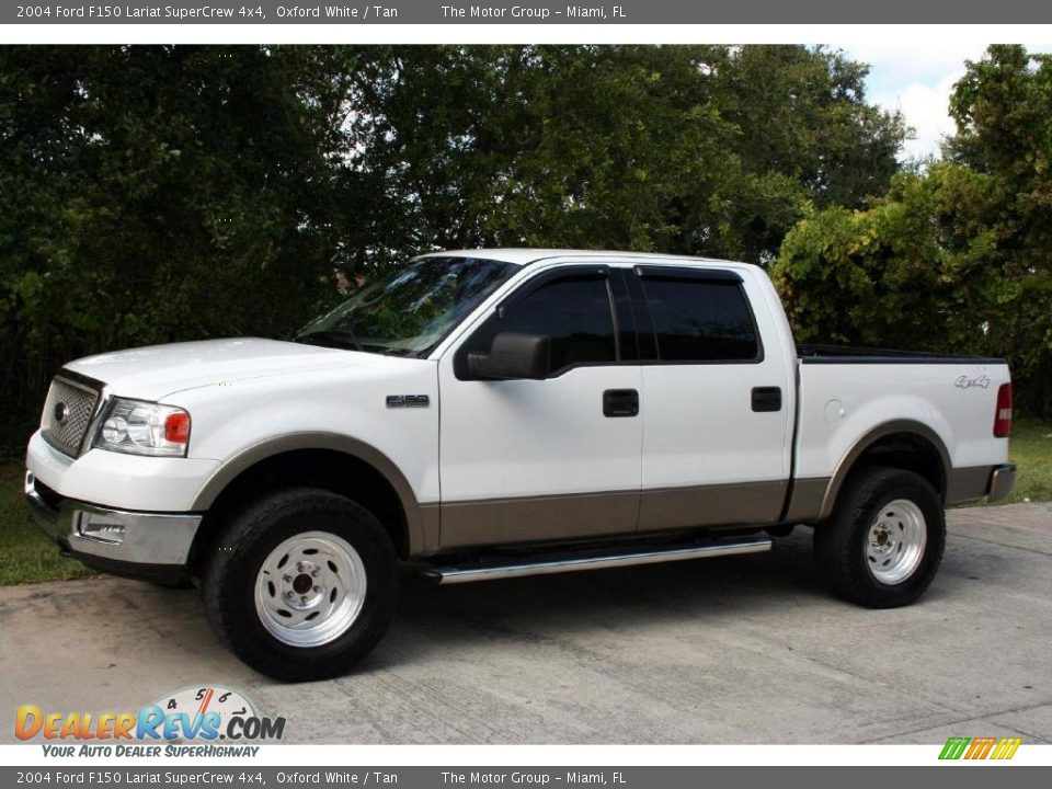 2004 Ford F150 Lariat SuperCrew 4x4 Oxford White / Tan Photo #3