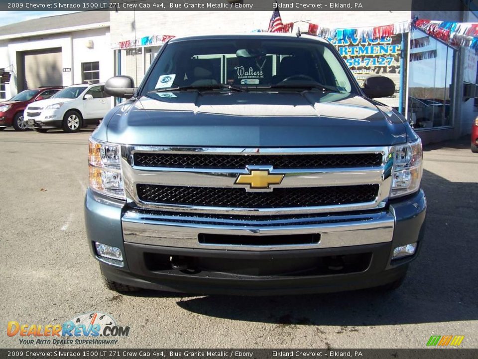 2009 Chevrolet Silverado 1500 LT Z71 Crew Cab 4x4 Blue Granite Metallic / Ebony Photo #3