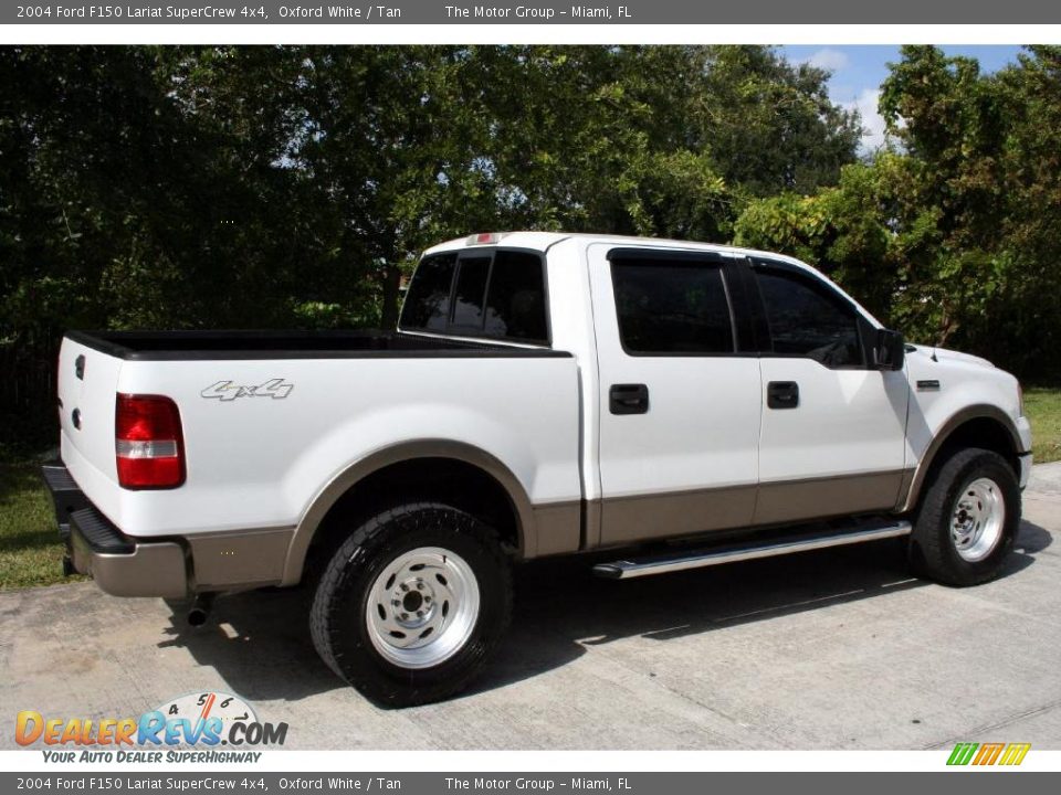 2004 Ford F150 Lariat SuperCrew 4x4 Oxford White / Tan Photo #12