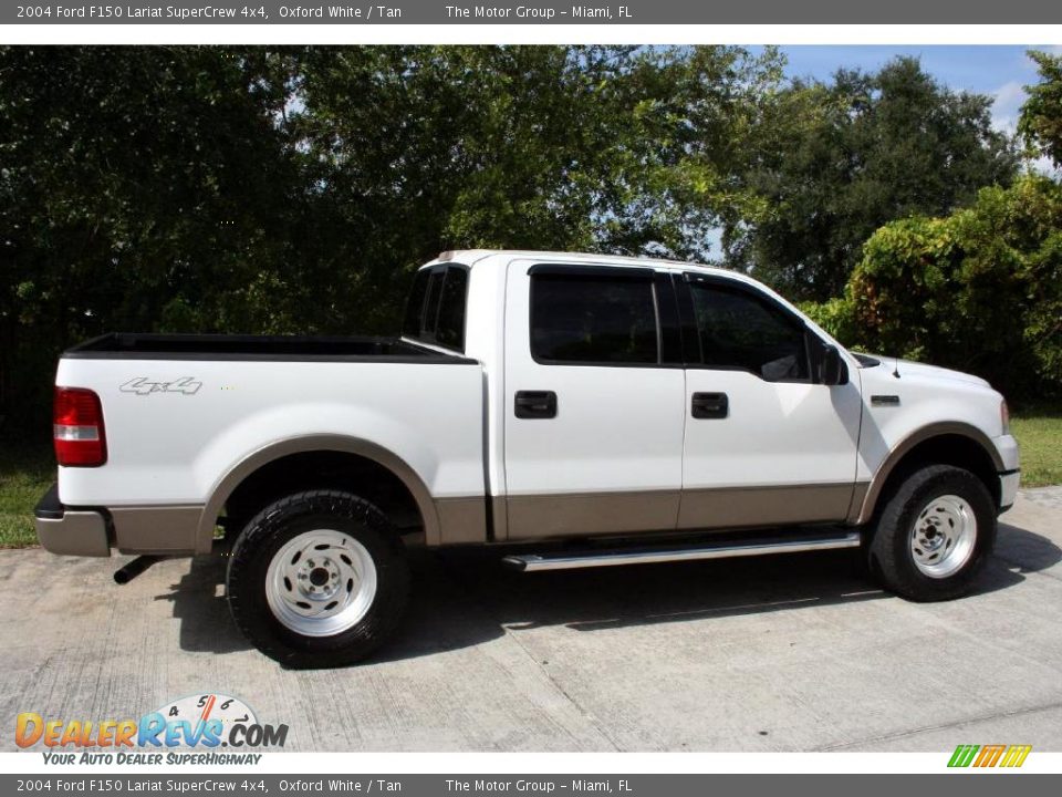 2004 Ford F150 Lariat SuperCrew 4x4 Oxford White / Tan Photo #13