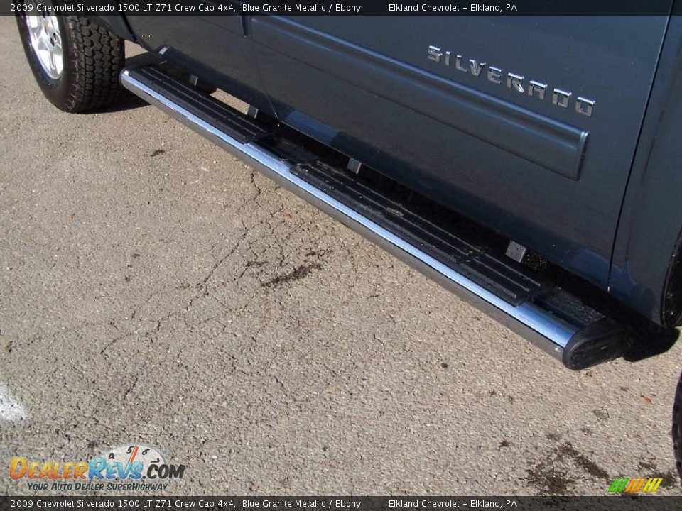 2009 Chevrolet Silverado 1500 LT Z71 Crew Cab 4x4 Blue Granite Metallic / Ebony Photo #12