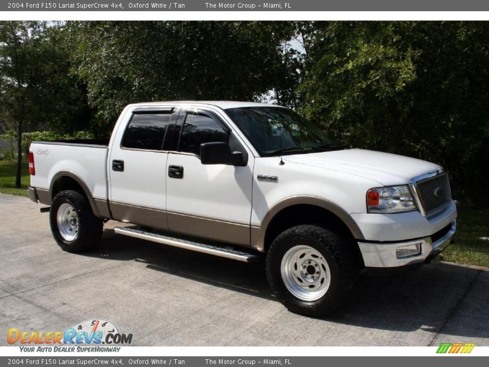 2004 Ford F150 Lariat SuperCrew 4x4 Oxford White / Tan Photo #17