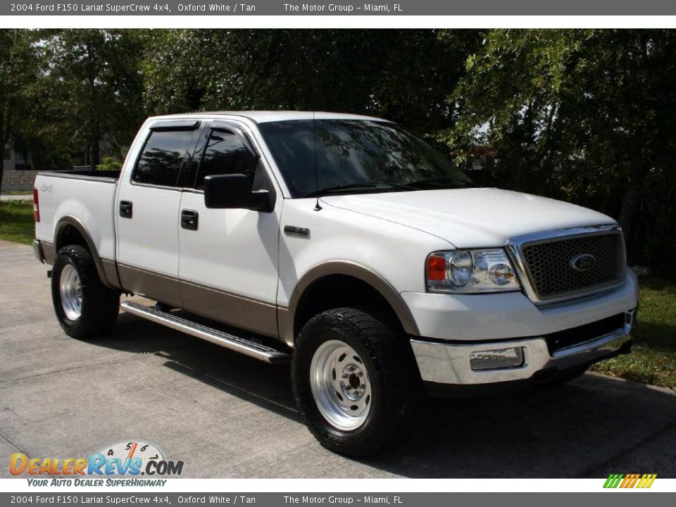 2004 Ford F150 Lariat SuperCrew 4x4 Oxford White / Tan Photo #18