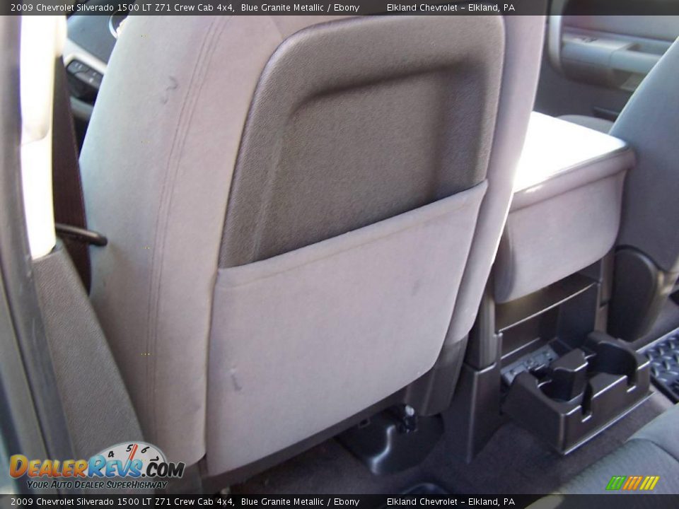 2009 Chevrolet Silverado 1500 LT Z71 Crew Cab 4x4 Blue Granite Metallic / Ebony Photo #19