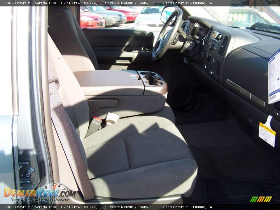 2009 Chevrolet Silverado 1500 LT Z71 Crew Cab 4x4 Blue Granite Metallic / Ebony Photo #23