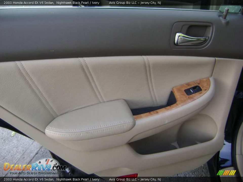 2003 Honda Accord EX V6 Sedan Nighthawk Black Pearl / Ivory Photo #11