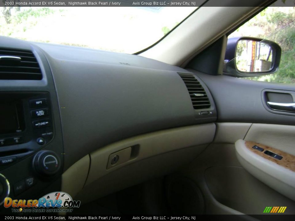 2003 Honda Accord EX V6 Sedan Nighthawk Black Pearl / Ivory Photo #14